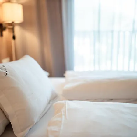 Boutiquehotel Clara Hotel 3*