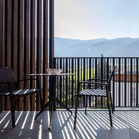Boutiquehotel Clara فندق بَرونيكو